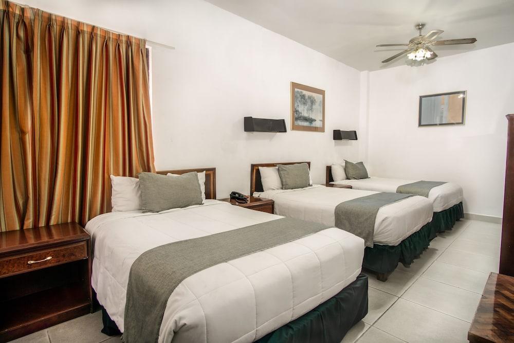 Hotel Premier Saltillo Coahuila Esterno foto